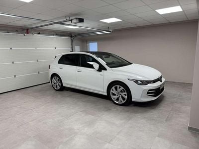 Gebraucht VW Golf 116 PS (85 kW) 2025 Limousine