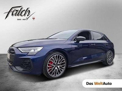 Gebraucht Audi S3 Ambiente 333 PS (244 kW) 2024 Blau Limousine