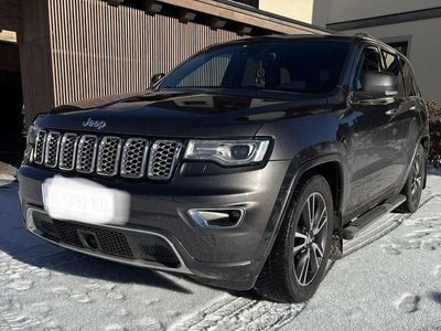 Grau Gebraucht 2018 Jeep Grand Cherokee Overland SUV | € 26.000