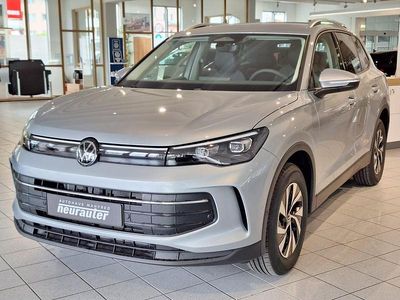Silber metallic Gebraucht 2025 VW Tiguan SUV | € 47.990 (Fairer Preis)