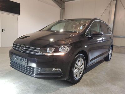 gebraucht VW Touran Highline 1.5 TSI 150PS DSG-7Sitzer-AHK-NAVI-DAB-Tempomat-ACC-SHZ-PDC-Kamera-16''Alu-Sofort