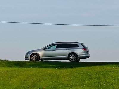 Silber Gebraucht 2015 VW Passat Comfortline Kombi | € 14.499 (Fairer Preis)