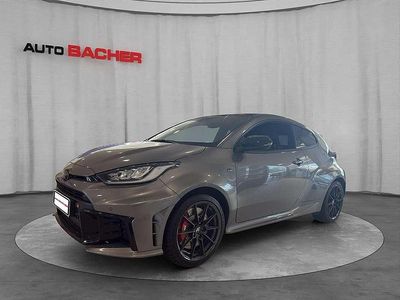 Grau Gebraucht 2024 Toyota Yaris Kleinwagen | € 62.990