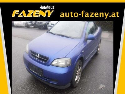 Blau Gebraucht 2003 Opel Astra Cabriolet Cabrio | € 950