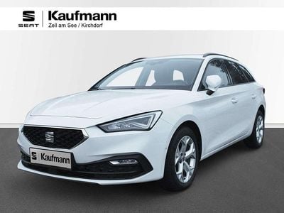 Weiss normal Gebraucht 2022 Seat Leon Style Kombi | € 19.900 (Etwas zu teuer)