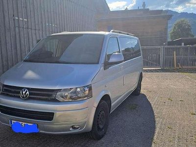 Grau Gebraucht 2010 VW Caravelle Comfortline Van / Kleinbus | € 12.700 (Superpreis)
