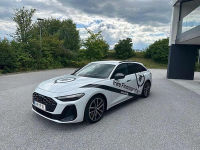 Weiß Gebraucht 2024 Audi A5 Ambiente Coupé | € 58.900 (Teuer)