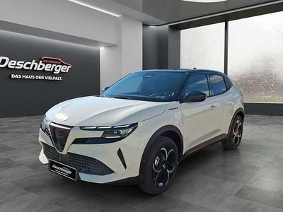 Weiß Neu 2025 Alfa Romeo Junior Edizione Speciale SUV | € 31.220 (Fairer Preis)