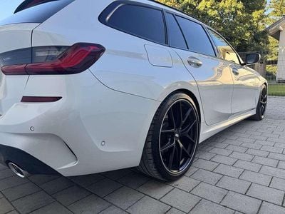 Gebraucht 2021 BMW 320 M Sport Kombi | € 34.999 (Fairer Preis)