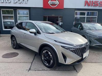 Gebraucht Nissan Qashqai N-Connecta 158 PS (116 kW) 2024 Silber SUV