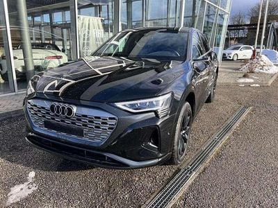 Gebraucht Audi Q8 e-tron Business 300 kW (408 PS) 2023 Schwarz SUV