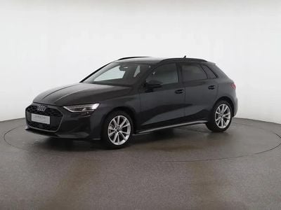 Hellgrau metallic Gebraucht 2025 Audi A3 Ambiente Limousine | € 34.990 (Teuer)