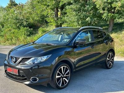 Schwarz Gebraucht 2017 Nissan Qashqai Tekna SUV | € 14.290 (Fairer Preis)