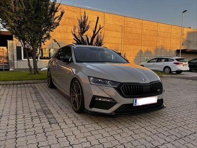 Grau Gebraucht 2021 Skoda Octavia RS | € 29.900 (Fairer Preis)