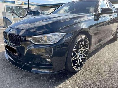 Schwarz Gebraucht 2014 BMW 320 M Performance Limousine | € 18.000 (Etwas zu teuer)