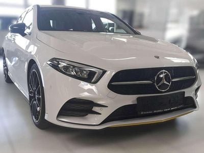 Weiß Gebraucht 2018 Mercedes A180 AMG line Limousine | € 20.400 (Fairer Preis)