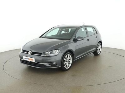 Grau Gebraucht 2019 VW Golf VII Comfortline Limousine | € 13.990 (Fairer Preis)