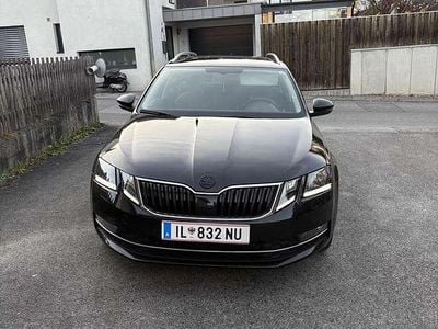 Schwarz Gebraucht 2017 Skoda Octavia Style Kombi | € 10.500 (Fairer Preis)