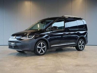 Schwarz metallicperleffektno Gebraucht 2024 VW Caddy PanAmericana Van / Kleinbus | € 29.990