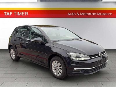Schwarz Gebraucht 2017 VW Golf VII Highline Limousine | € 13.490 (Etwas zu teuer)