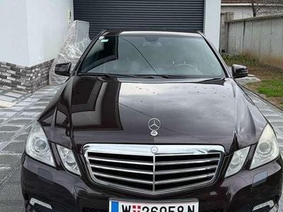 Gebraucht Mercedes E250 Avantgarde 204 PS (150 kW) 2009 Limousine