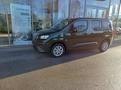 Grün Neu 2025 Fiat Doblò S Van / Kleinbus | € 31.990 (Fairer Preis)