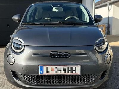 Grau Gebraucht 2021 Fiat 500e La Prima Cabrio | € 16.999 (Guter Preis)