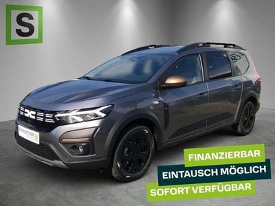Grau Gebraucht 2024 Dacia Jogger Extreme Van / Kleinbus | € 27.190 (Etwas zu teuer)