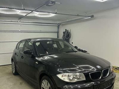 Gebraucht BMW 118 121 PS (88 kW) 2004 Kleinwagen