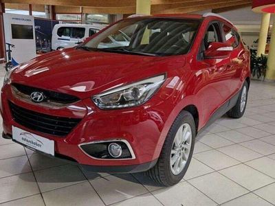 Gebraucht Hyundai ix35 Premium 136 PS (100 kW) 2013 Rot SUV