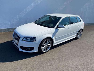 Weiss normal Gebraucht 2010 Audi S3 Design Limousine | € 17.990