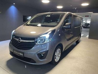 Grau Gebraucht 2015 Opel Vivaro Van / Kleinbus | € 18.990 (Teuer)