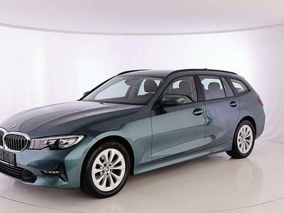 Blau Gebraucht 2021 BMW 320 Advantage Kombi | € 28.990 (Etwas zu teuer)