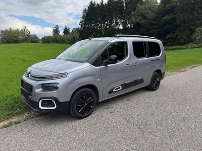 Grau Gebraucht 2023 Citroën Berlingo Shine Van / Kleinbus | € 15.900 (Superpreis)
