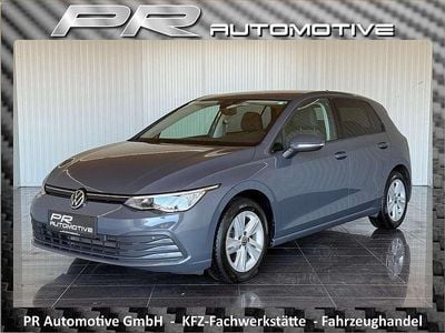 Grau Gebraucht 2020 VW Golf VIII Life Limousine | € 16.990 (Fairer Preis)