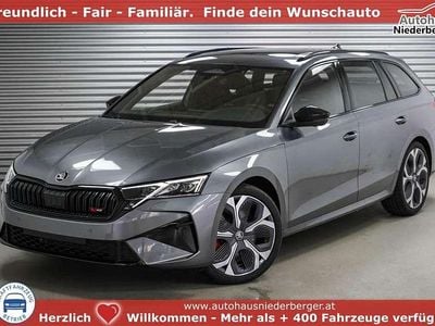 Grau Neu 2025 Skoda Octavia RS Kombi | € 49.655 (Teuer)
