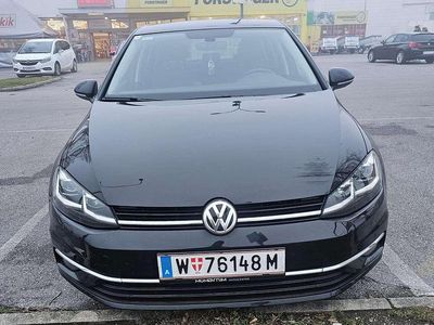 Gebraucht VW Golf Comfortline 116 PS (85 kW) 2018 Schwarz Limousine