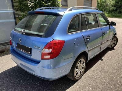 Blau Gebraucht 2013 Skoda Fabia Active Kleinwagen | € 4.200 (Fairer Preis)