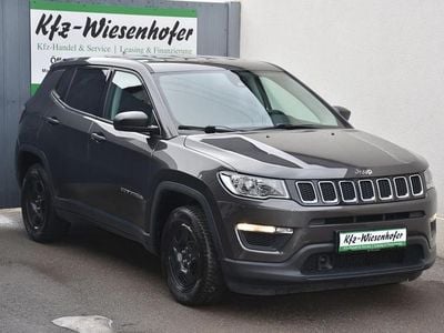 Gebraucht Jeep Compass Sport 140 PS (102 kW) 2017 Silber SUV