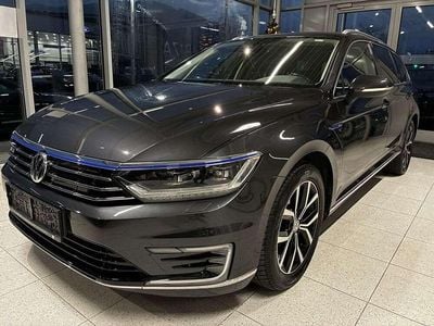 Grau Gebraucht 2017 VW Passat GTE Kombi | € 19.990 (Fairer Preis)