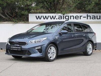 Blau Gebraucht 2019 Kia Ceed Sportswagon Silver Kombi | € 11.890 (Guter Preis)