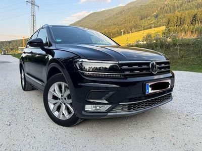 Schwarz Gebraucht 2016 VW Tiguan Highline SUV | € 20.400 (Fairer Preis)