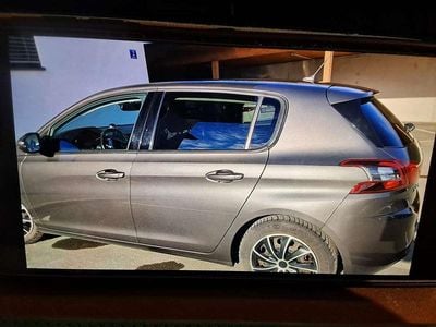 Gebraucht Peugeot 308 Style 110 PS (80 kW) 2020 Grau Limousine