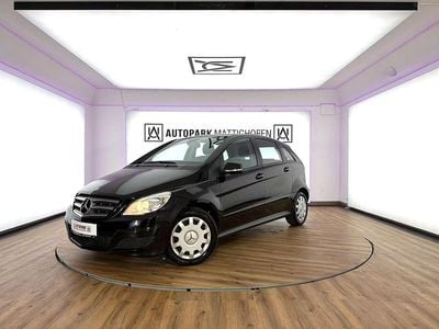 Schwarz Gebraucht 2011 Mercedes B180 Van / Kleinbus | € 6.999