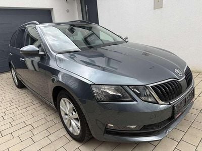 Gebraucht Skoda Octavia Style 116 PS (85 kW) 2018 Grau Kombi