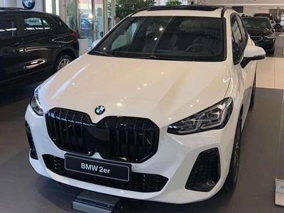 Weiß Gebraucht 2022 BMW 218 M Sport Kombi | € 30.300 (Fairer Preis)