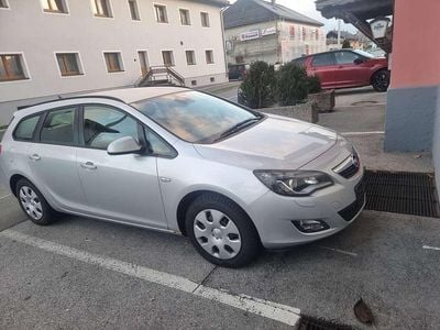 Gebraucht Opel Astra Cosmo 125 PS (91 kW) 2011 Silber Kombi