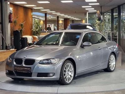 Silber Gebraucht 2010 BMW 320 Cabriolet M Sport Cabrio | € 15.980 (Etwas zu teuer)