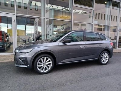 Mittelgrau metallic Neu 2025 Skoda Scala Selection Kleinwagen | € 25.790 (Etwas zu teuer)
