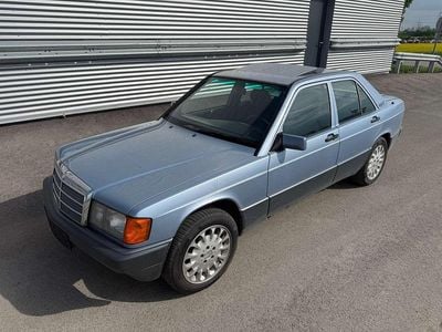 Blau Gebraucht 1992 Mercedes 190 Limousine | € 4.500